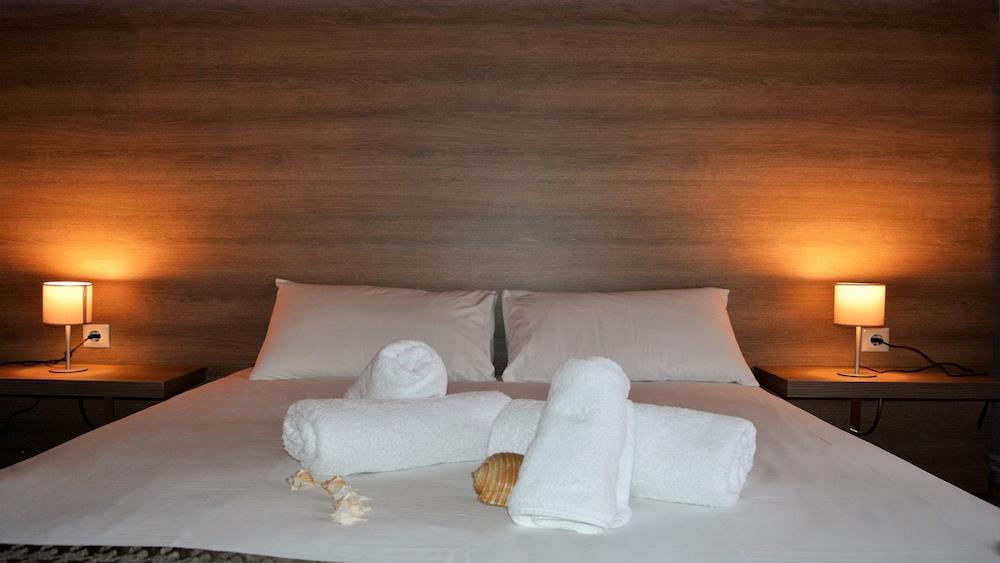 Our House 2 Luxury Suites Καβάλα Εξωτερικό φωτογραφία